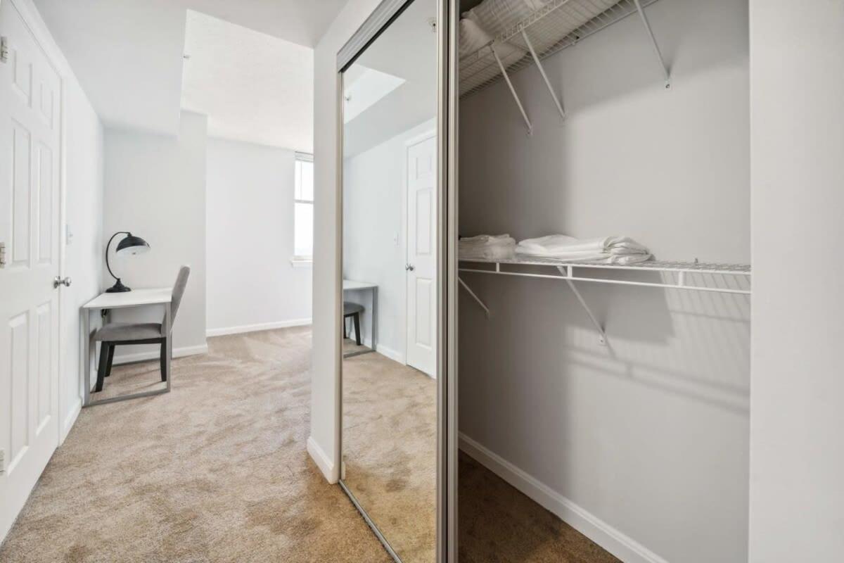 2Br Executive City Suite With Gym & Pool Arlington Exterior foto