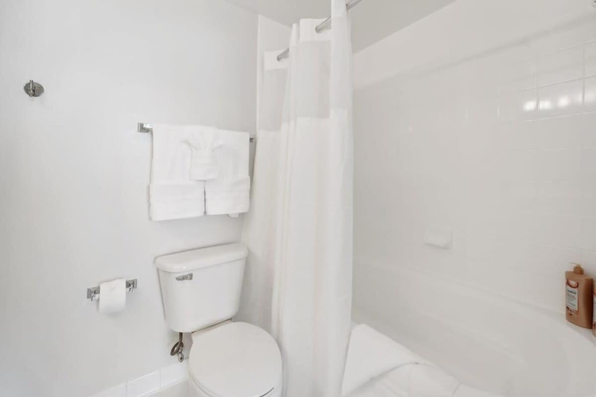 2Br Executive City Suite With Gym & Pool Arlington Exterior foto