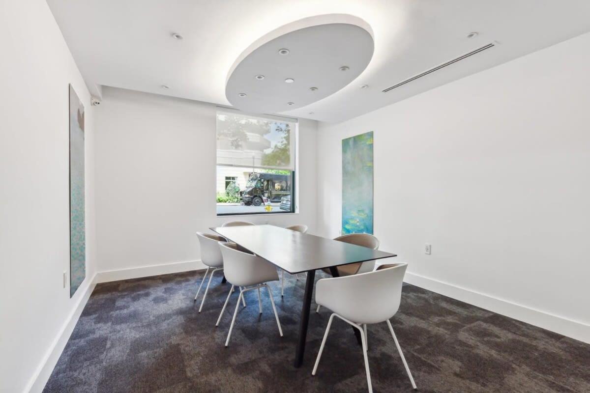 2Br Executive City Suite With Gym & Pool Arlington Exterior foto