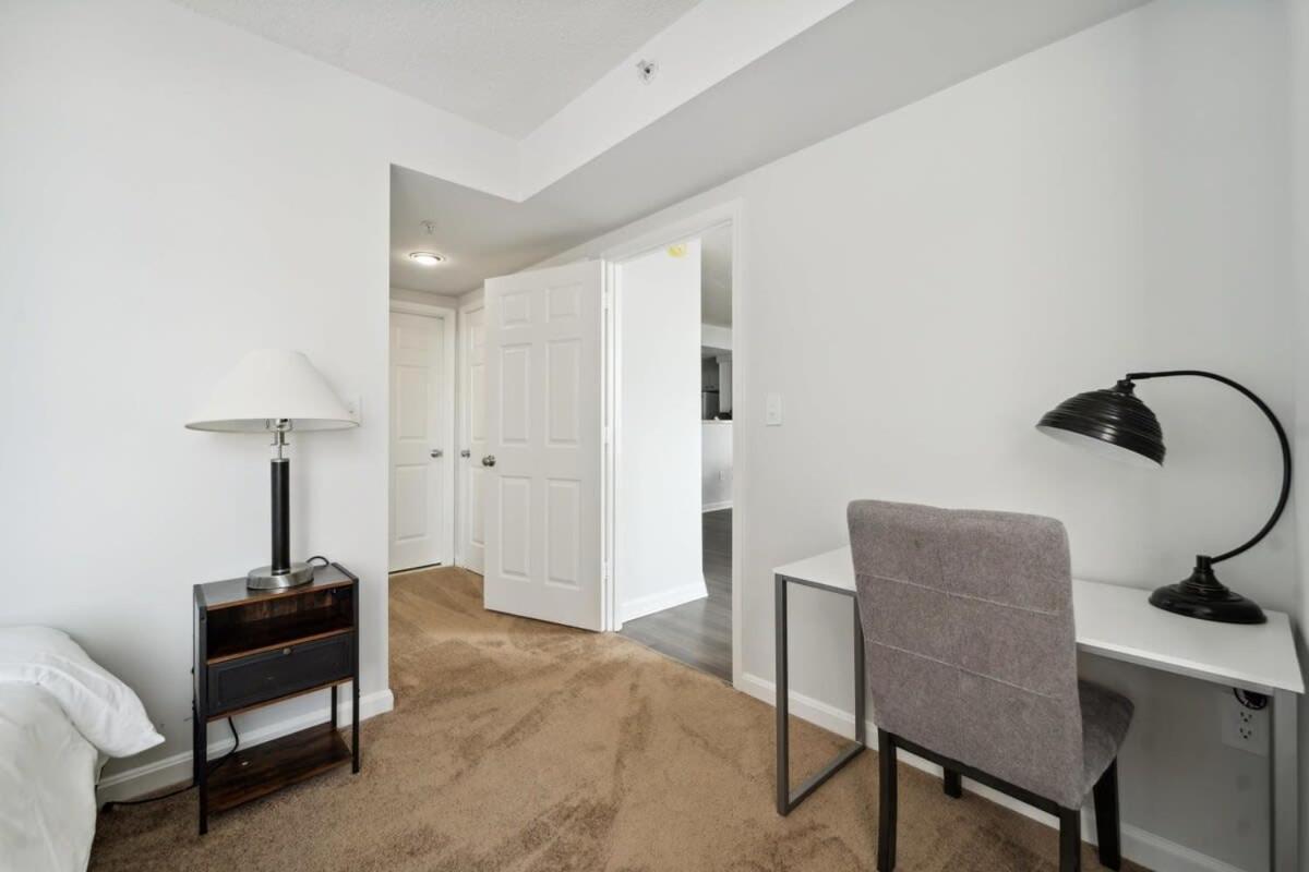 2Br Executive City Suite With Gym & Pool Arlington Exterior foto