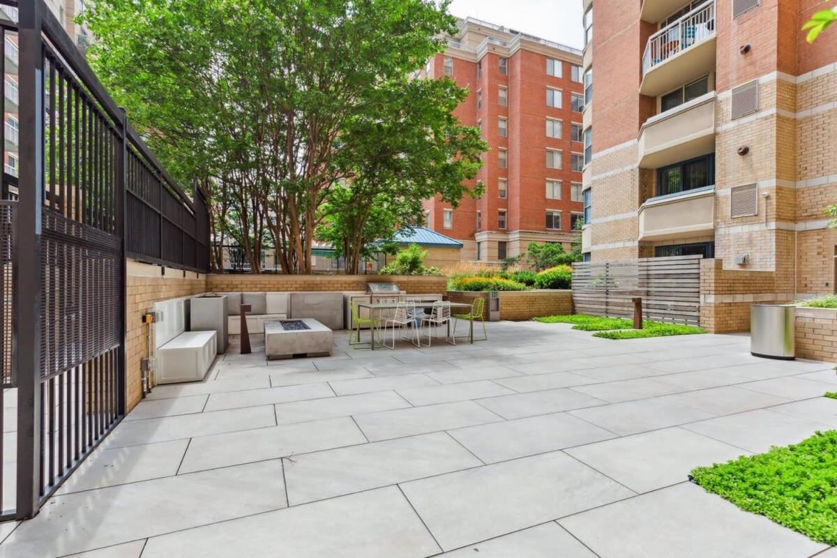 2Br Executive City Suite With Gym & Pool Arlington Exterior foto