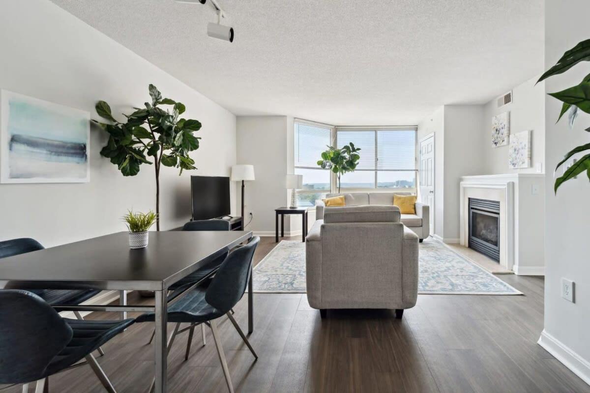 2Br Executive City Suite With Gym & Pool Arlington Exterior foto